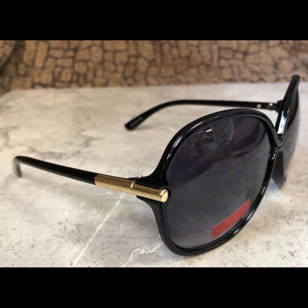 Jennifer Lopez Women’s Oversized Sunglasses NWOT - Picture 2 of 6